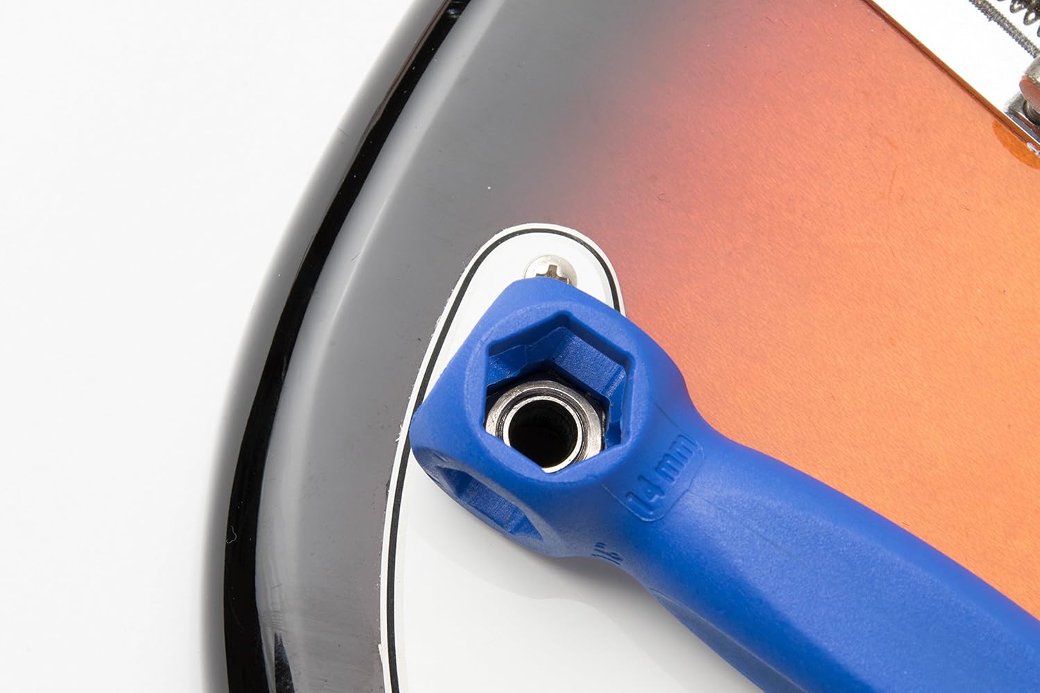 The Octopus 8 ’n 1 Guitar Tool - AMPED