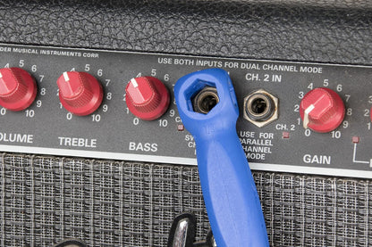 The Octopus 8 ’n 1 Guitar Tool - AMPED